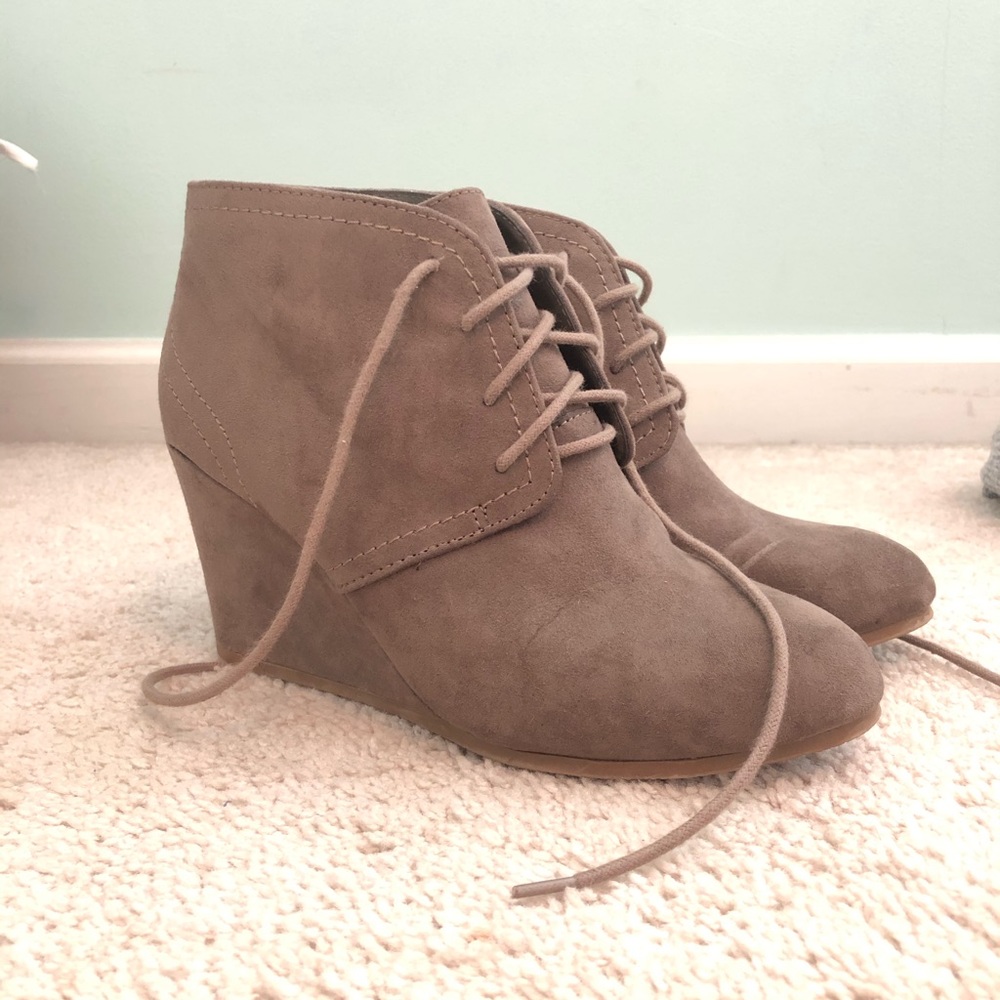 Suede fall/winter wedges